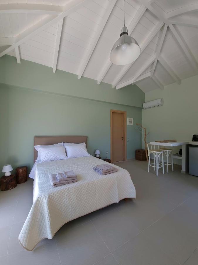 Melissafarm Guest House Epidaurus ภายนอก รูปภาพ