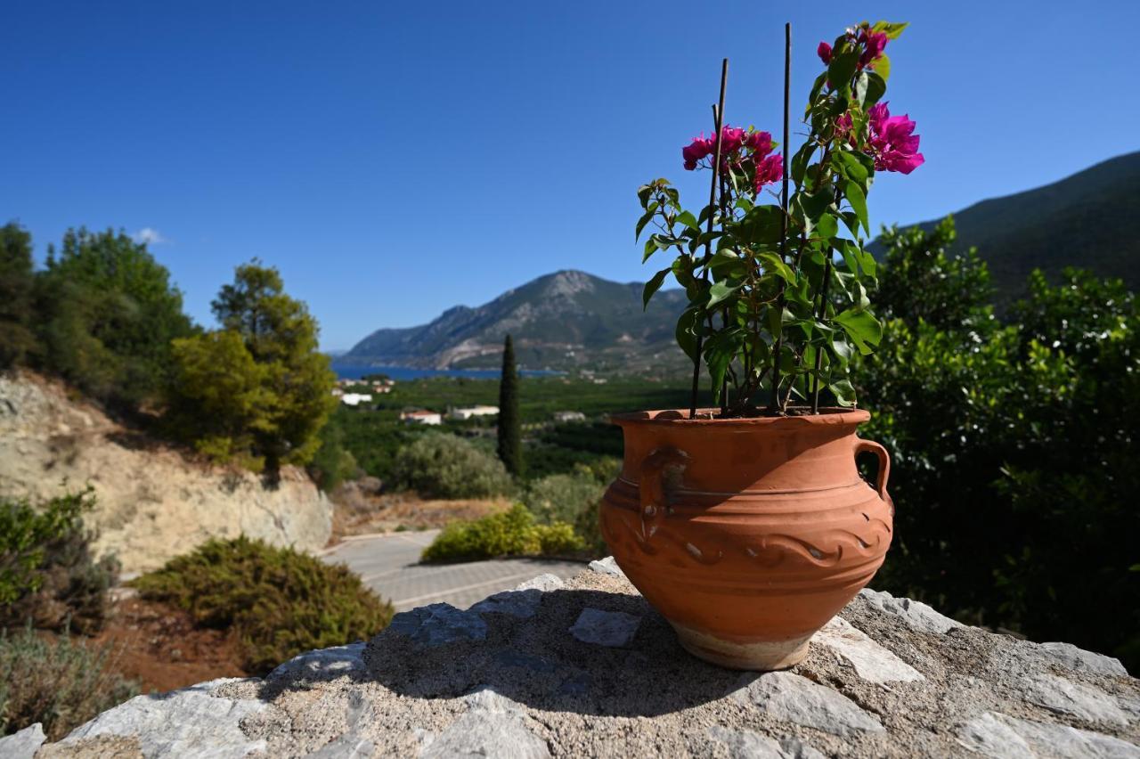 Melissafarm Guest House Epidaurus ภายนอก รูปภาพ
