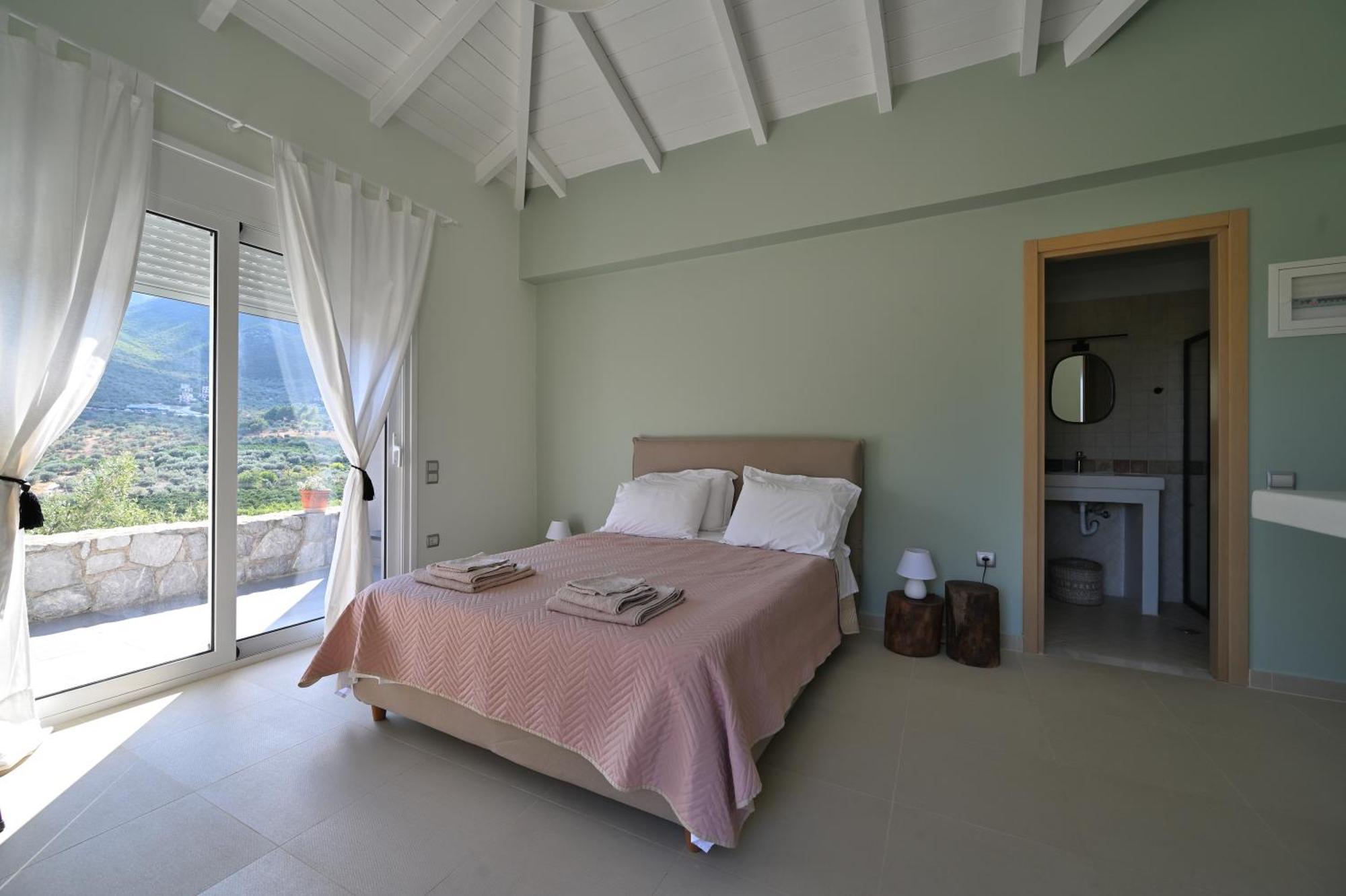 Melissafarm Guest House Epidaurus ภายนอก รูปภาพ